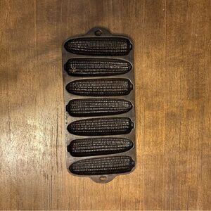 Magnalite Wagner Ware 7 Stick Cast Iron Cornbread Pan Vintage